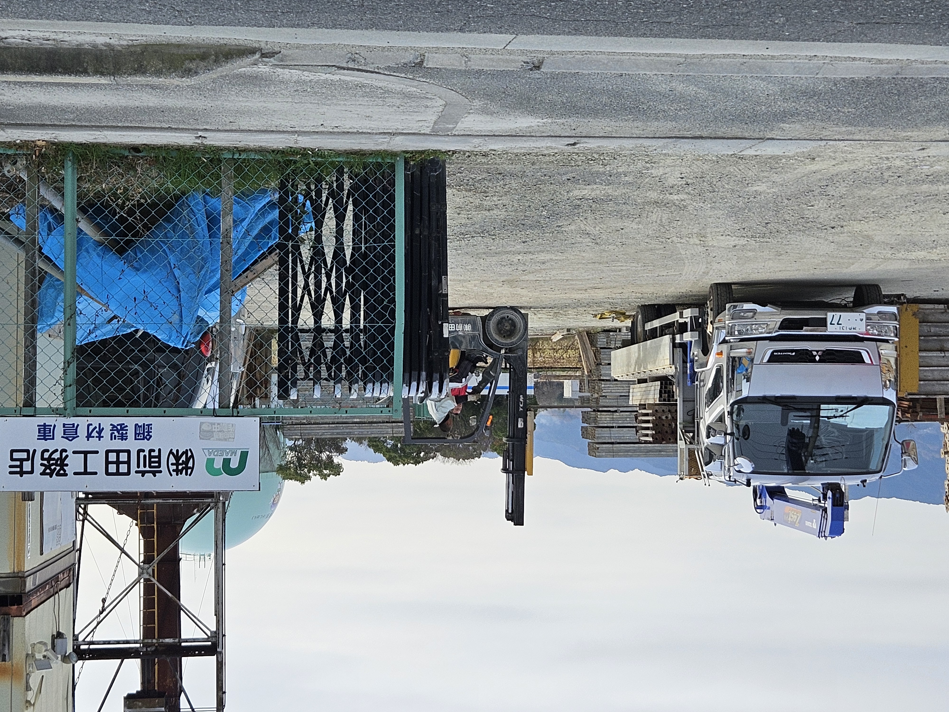 鋼製材倉庫
